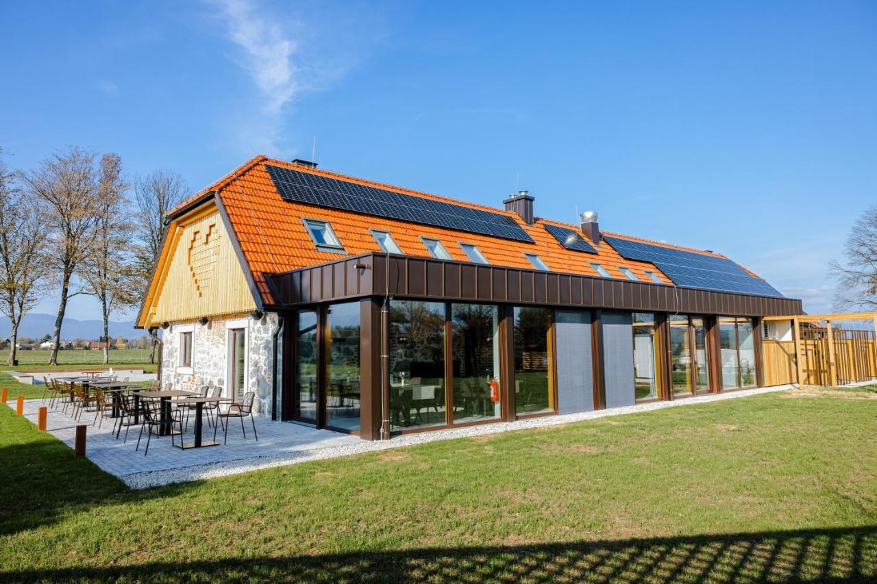 Resort Village Majer Gradac エクステリア 写真